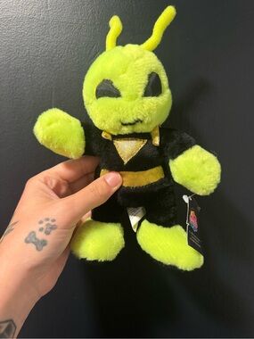 Vintage 1997 Nanco Martian Alien Plush Toy Black Gold Outfit w/ Tag